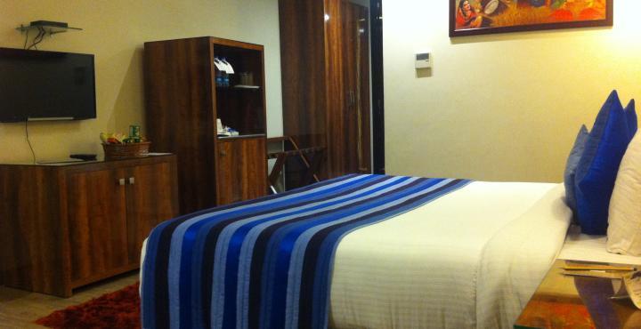 One Earth Avaas Hotell Amritsar Exteriör bild