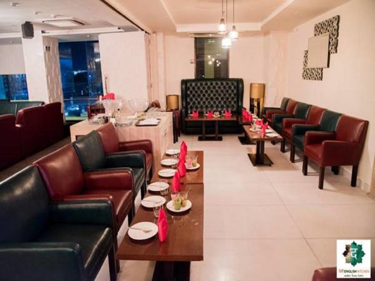 One Earth Avaas Hotell Amritsar Exteriör bild